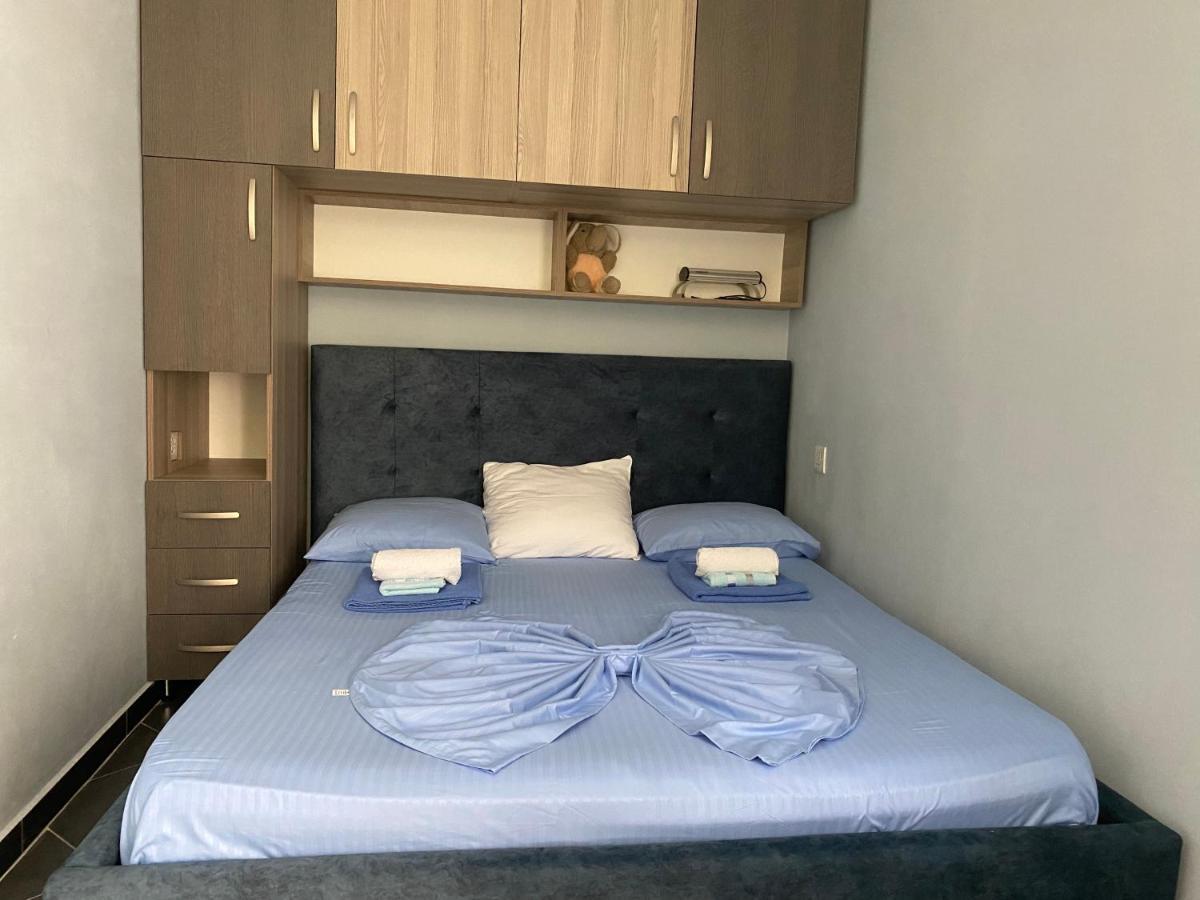 Apartment Barden Vlore Luaran gambar