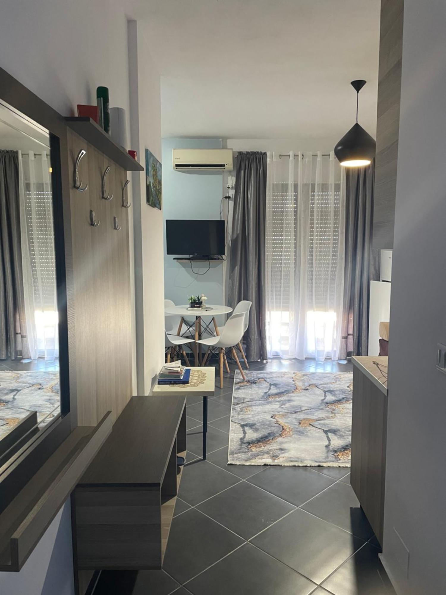 Apartment Barden Vlore Luaran gambar